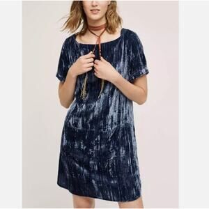 FLOREAT ANTHROPOLOGIE Crinkle Crushed Velvet Shift Dress Short Sleeve Blue Sz M